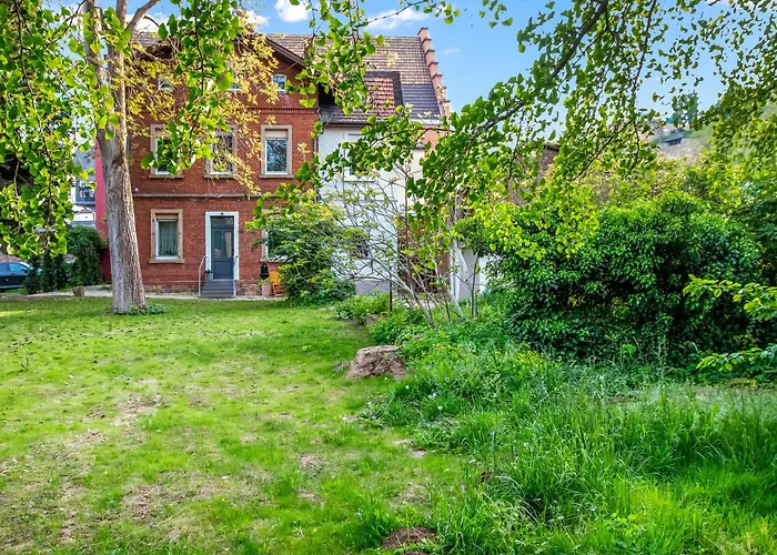 Altstadt Apartment Am Wasser Mit Parkplatz Und Grossem Garten
