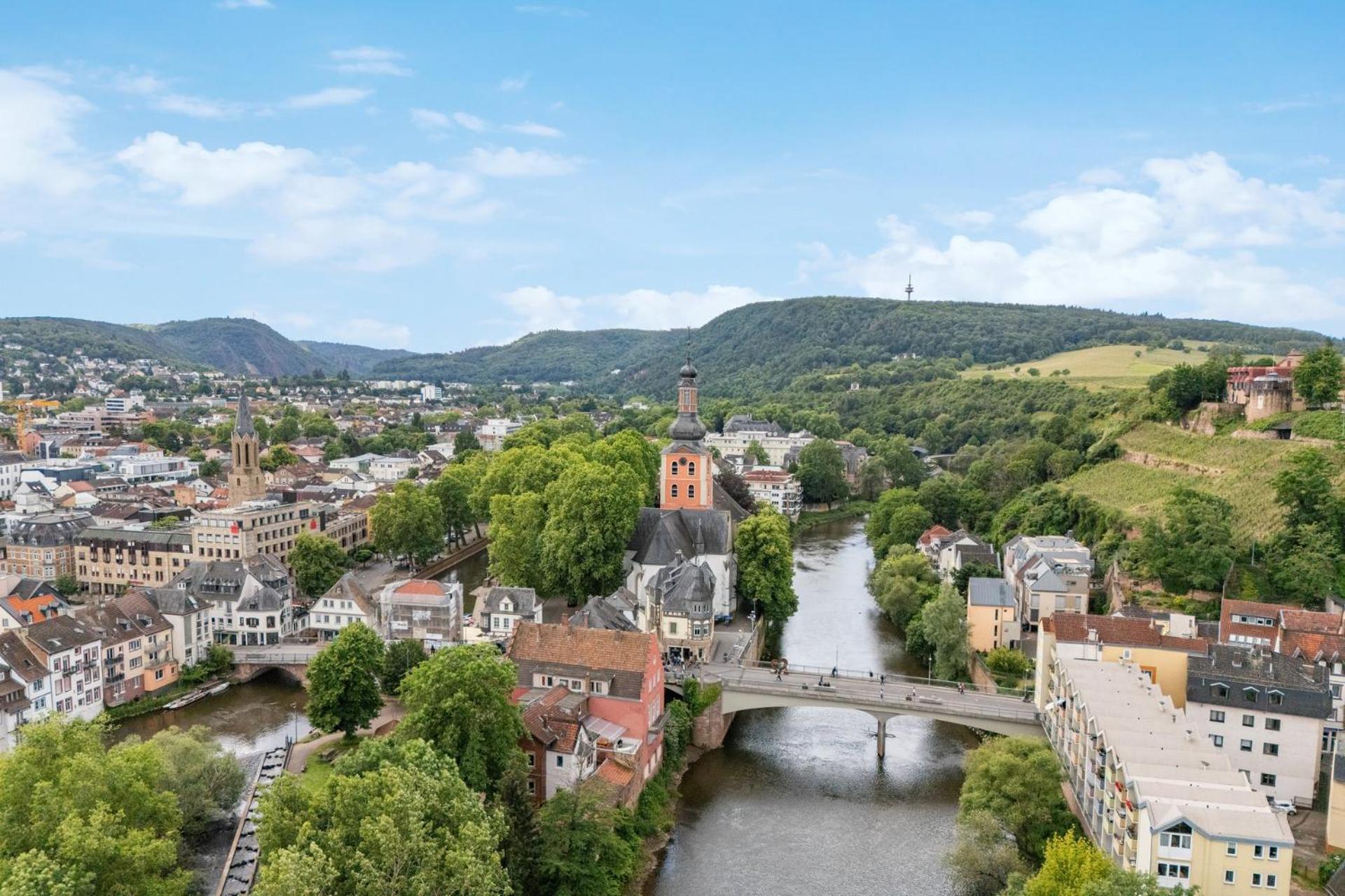 Altstadt Am Wasser Mit Parkplatz Und Grossem Garten * Bad Kreuznach